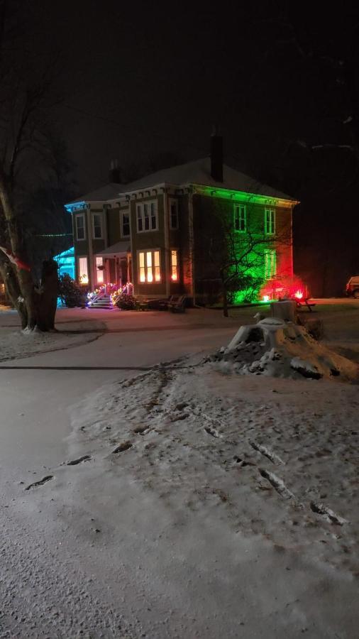 The Lark & Loon Inn Annapolis Royal Exterior foto
